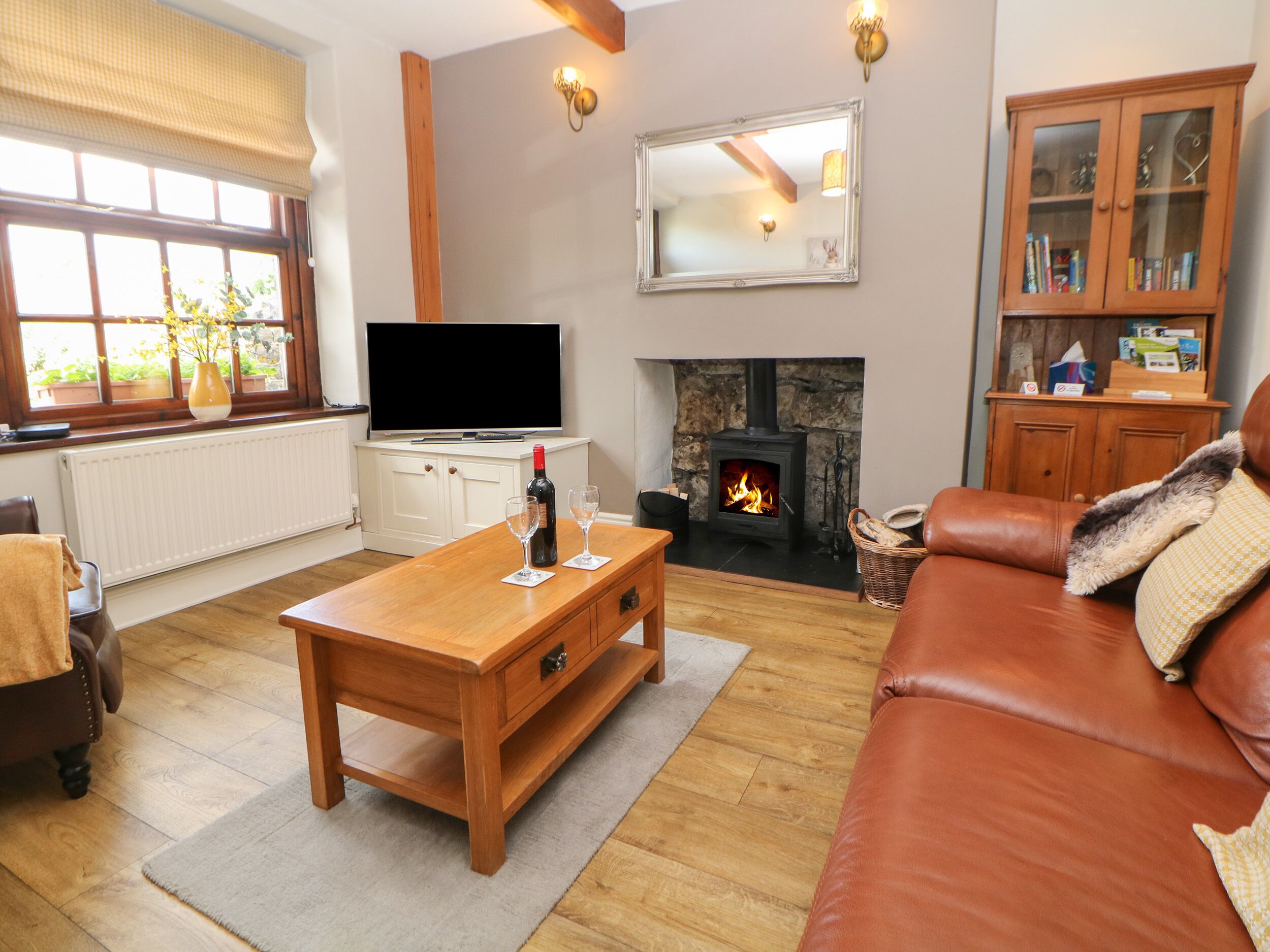 Cottage | Interior