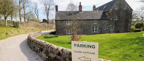 Cottage | Property grounds