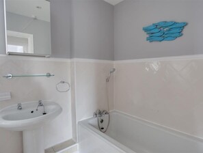 Cottage | Bagno | Doccia, carta igienica