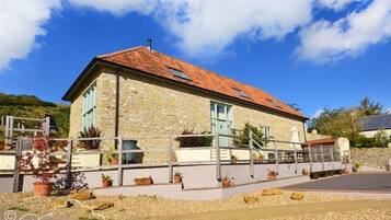 Cottage | Front of property