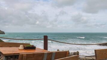 Cottage | Buiten dineren