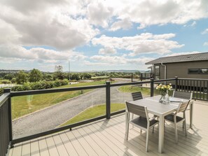 Cottage | Balcony - Ash Lodge (Newton Abbot)