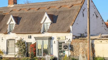 Cottage | Exterior