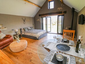 Casa de campo | 1 habitación, decoración personalizada y muebles diferentes 