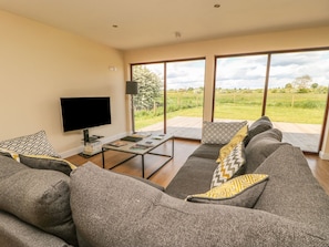 Cottage | Living area - Rose Lodge (York)