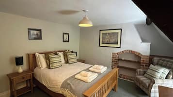 Cottage | Interior