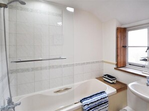 Cottage | Bilik Mandi