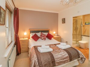 Ferienhaus | 4 Schlafzimmer, individuell dekoriert, individuell eingerichtet