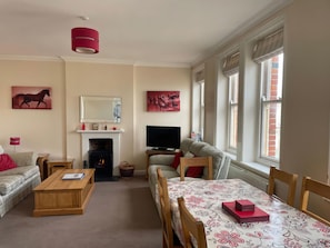 Cottage | Living area - Mutiny House (Weymouth)