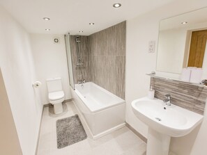 코티지 | 욕실 | 샤워 시설, 헤어드라이어