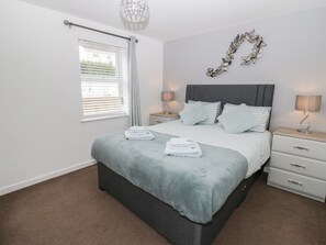 Cottage | 2 bedrooms, individually decorated, individually furnished, free WiFi - Bay View (Tyn-y-Gongl)