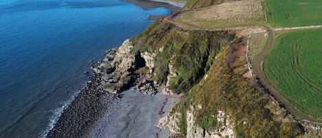Cottage | Beach | Beach nearby