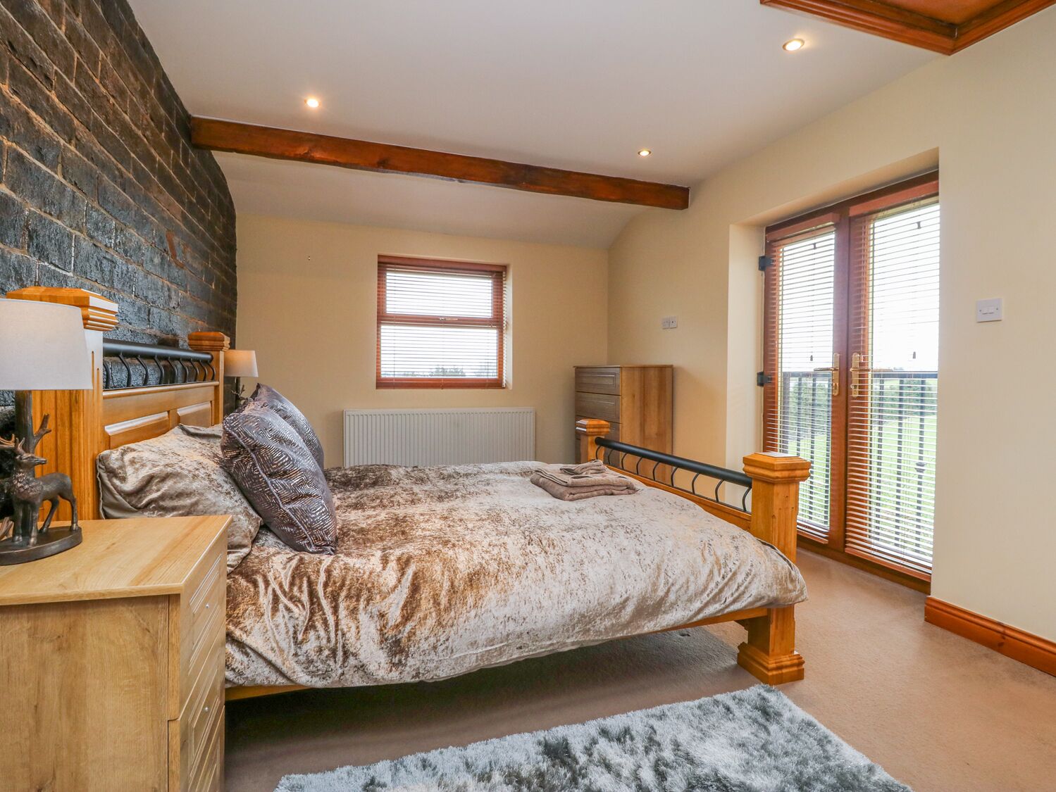 Cottage | 3 bedrooms, individually decorated, individually furnished, free WiFi