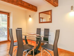 Cottage | Tempat makan