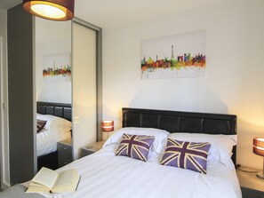 Cottage | 2 bedrooms, individually decorated, individually furnished, free WiFi - Cysgod Y Capel (Tyn-y-Gongl)