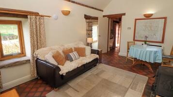 Cottage | Living area