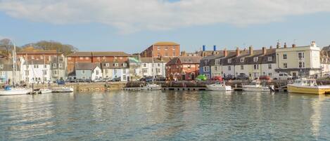 Cottage | Marina