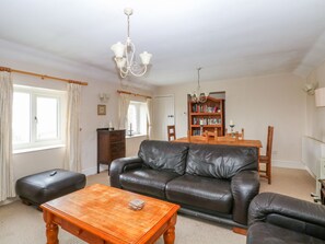 Cottage | Living area - Bowden Head Farmhouse Cottage (High Peak)