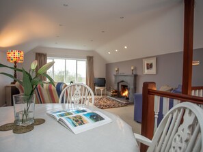 Cottage | Living room | DVD player