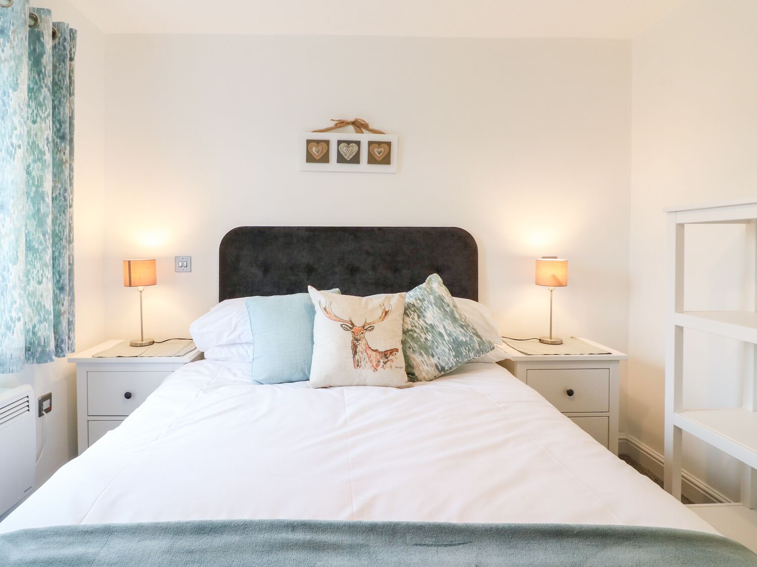 3 bedrooms, individually decorated, individually furnished, free WiFi