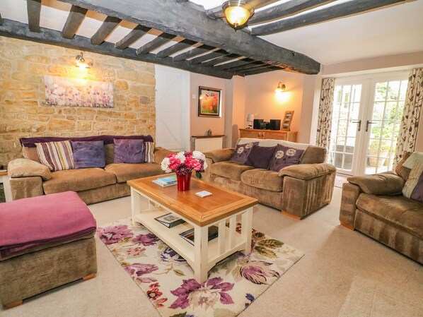 Cottage | Living room