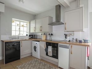 Cottage | Cuisine privée | Réfrigérateur, micro-ondes, four, lave-vaisselle