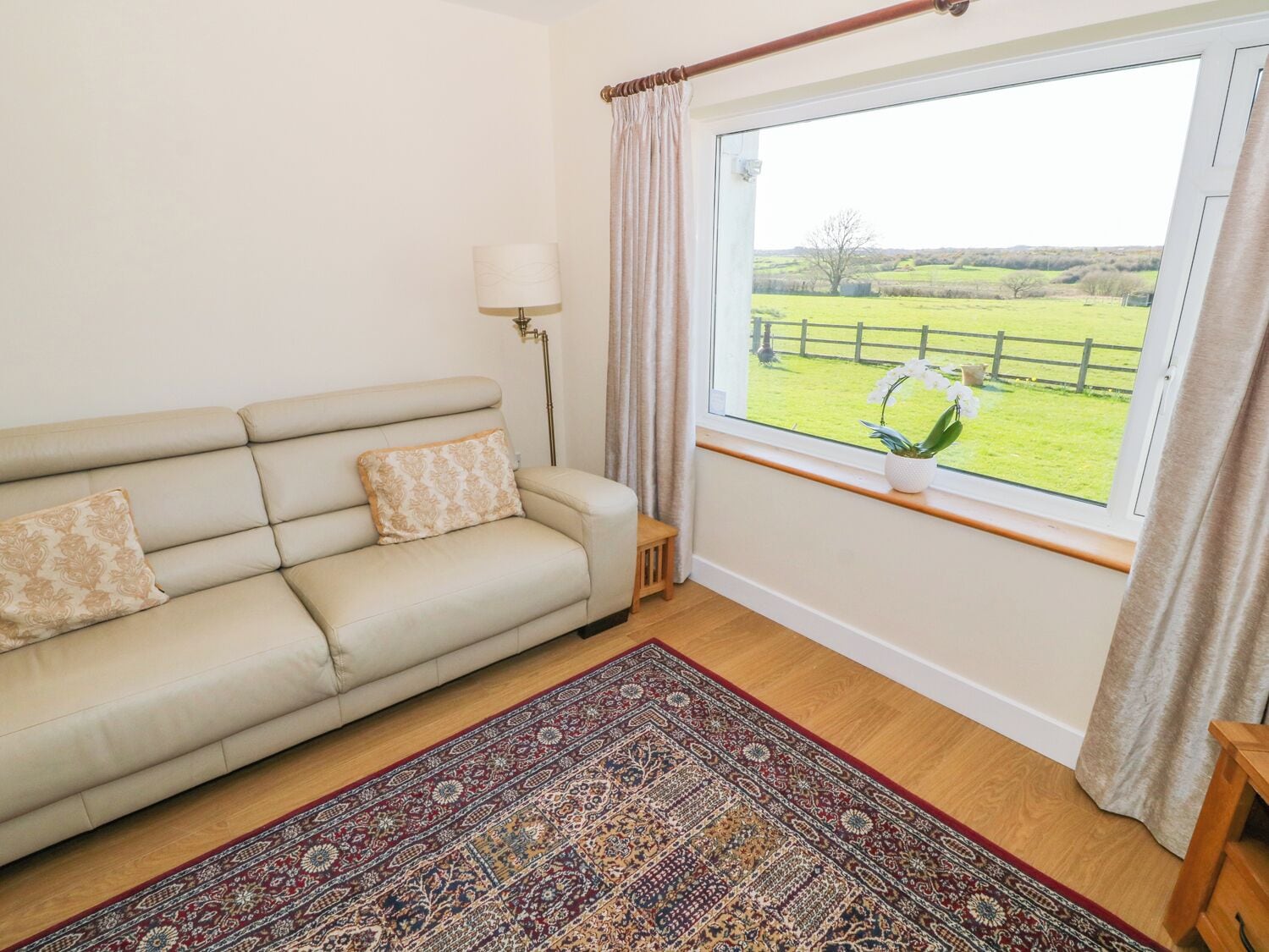 Ferienhaus | Wohnbereich | Fernseher