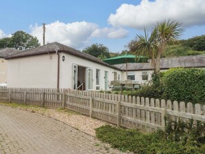 Cottage | Exterior - Menai Cottage (Llanfairpwllgwyngyll)