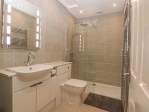 Ferienhaus | Badezimmer