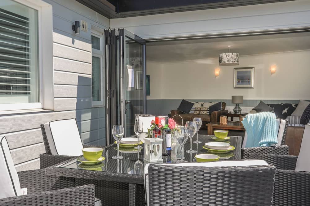 Gadlys - Trearddur Bay