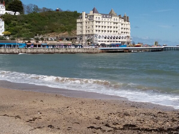 Interior - Beaulieu House (Llandudno)