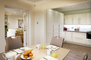 Interior - Holly Edge (Saltburn-by-the-Sea)