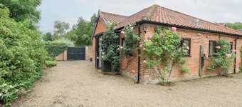 Lowbrook Cottage