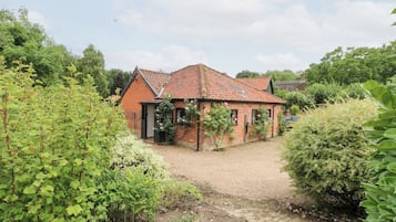 Cottage | Exterior