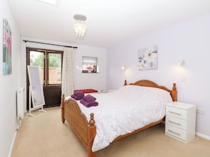 Cottage | Interior - Lowbrook Cottage (Diss)