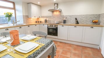 Cottage | Interior