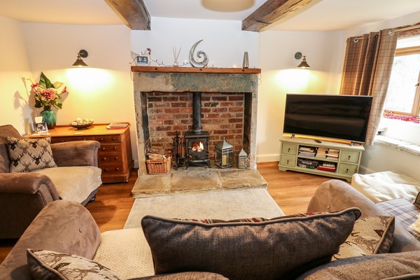 Cottage | Interior