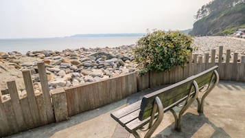 Cottage | Property grounds