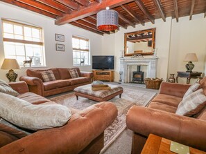 Interior - Tuft House (York)