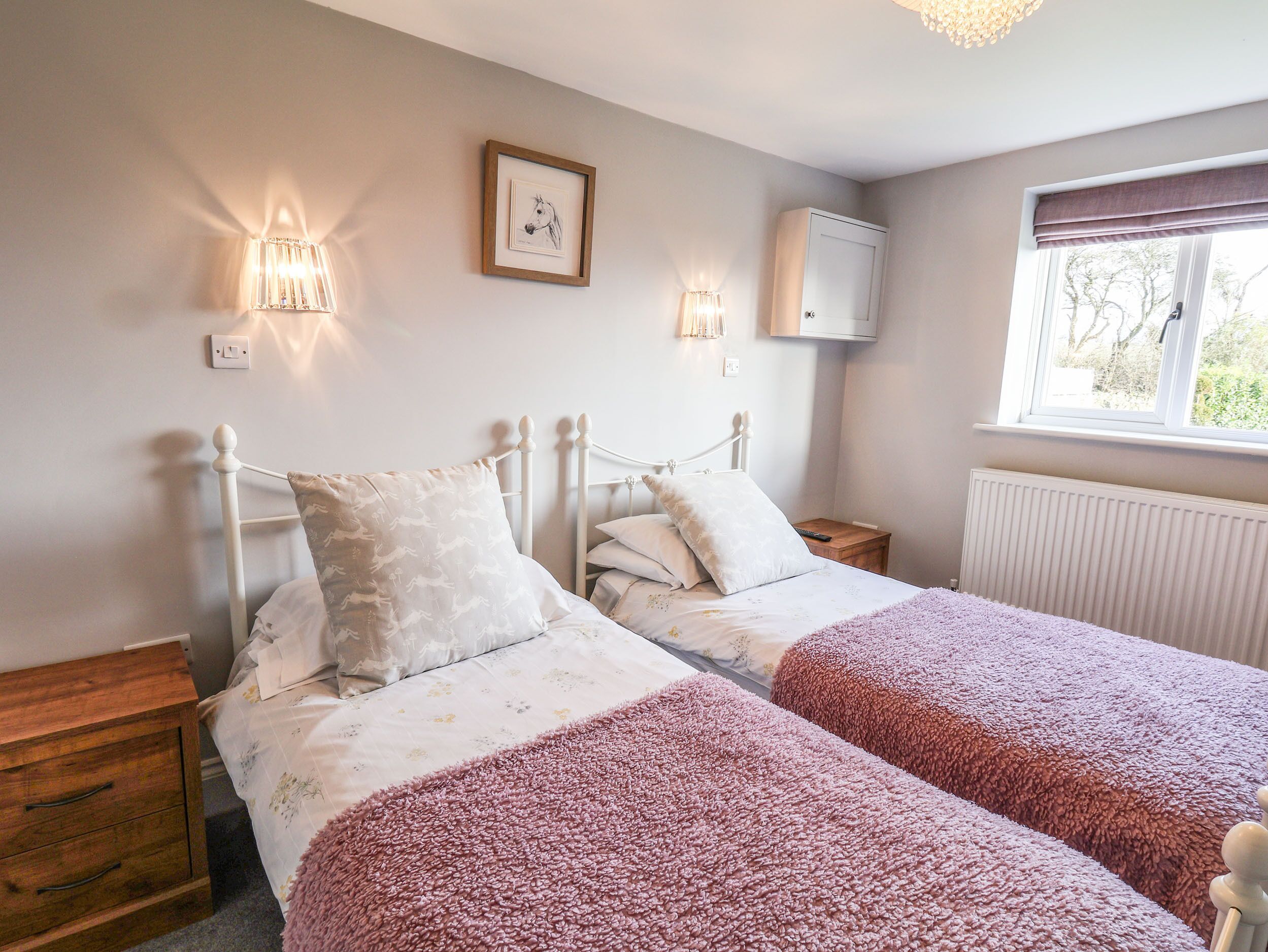 Casa de campo | 2 dormitorios, decoración individual, mobiliario individual