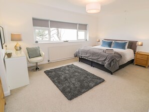 Stuga | 5 sovrum, individuell inredning, unika möbler och gratis wi-fi