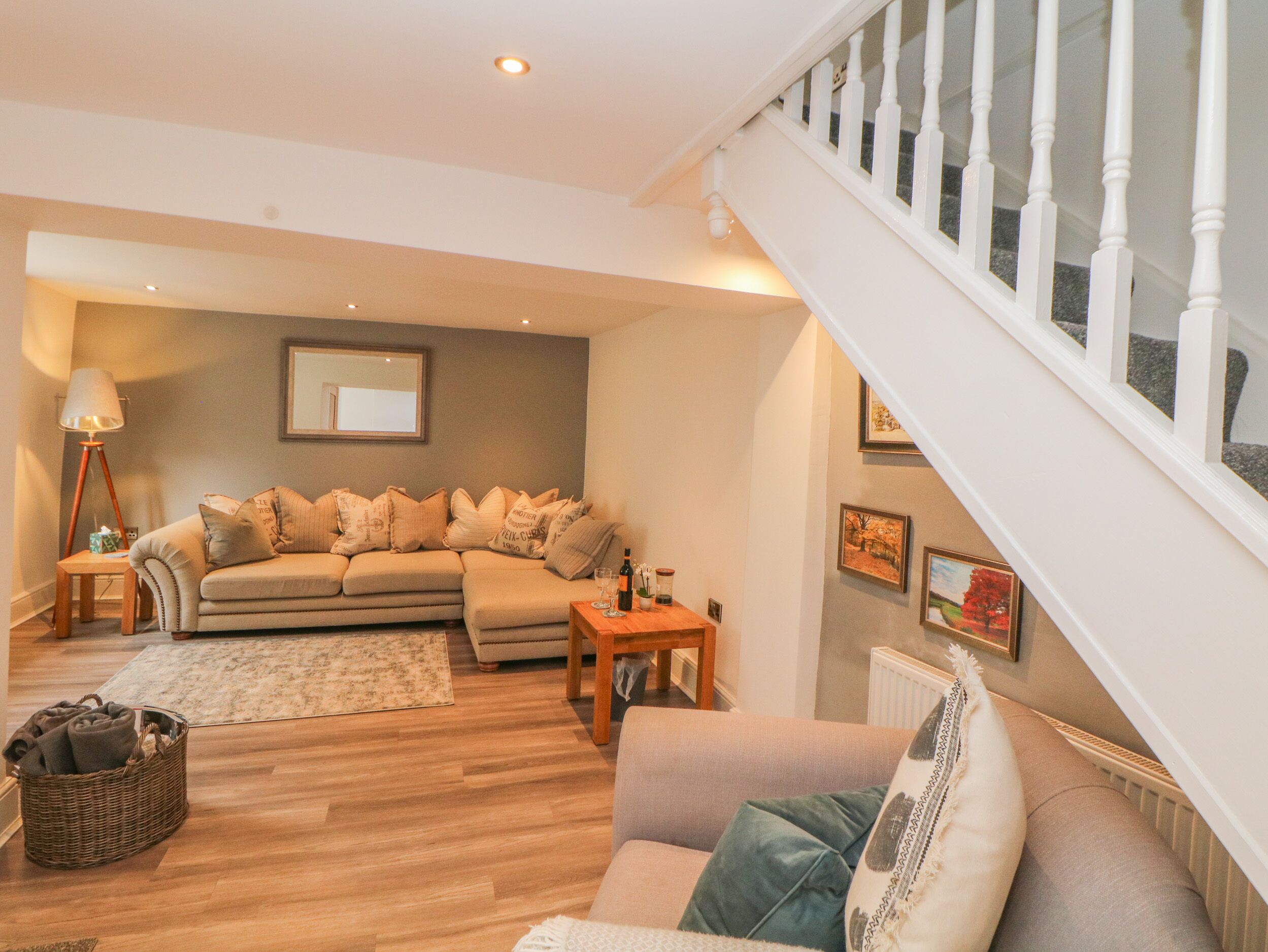 Cottage | Living room | TV