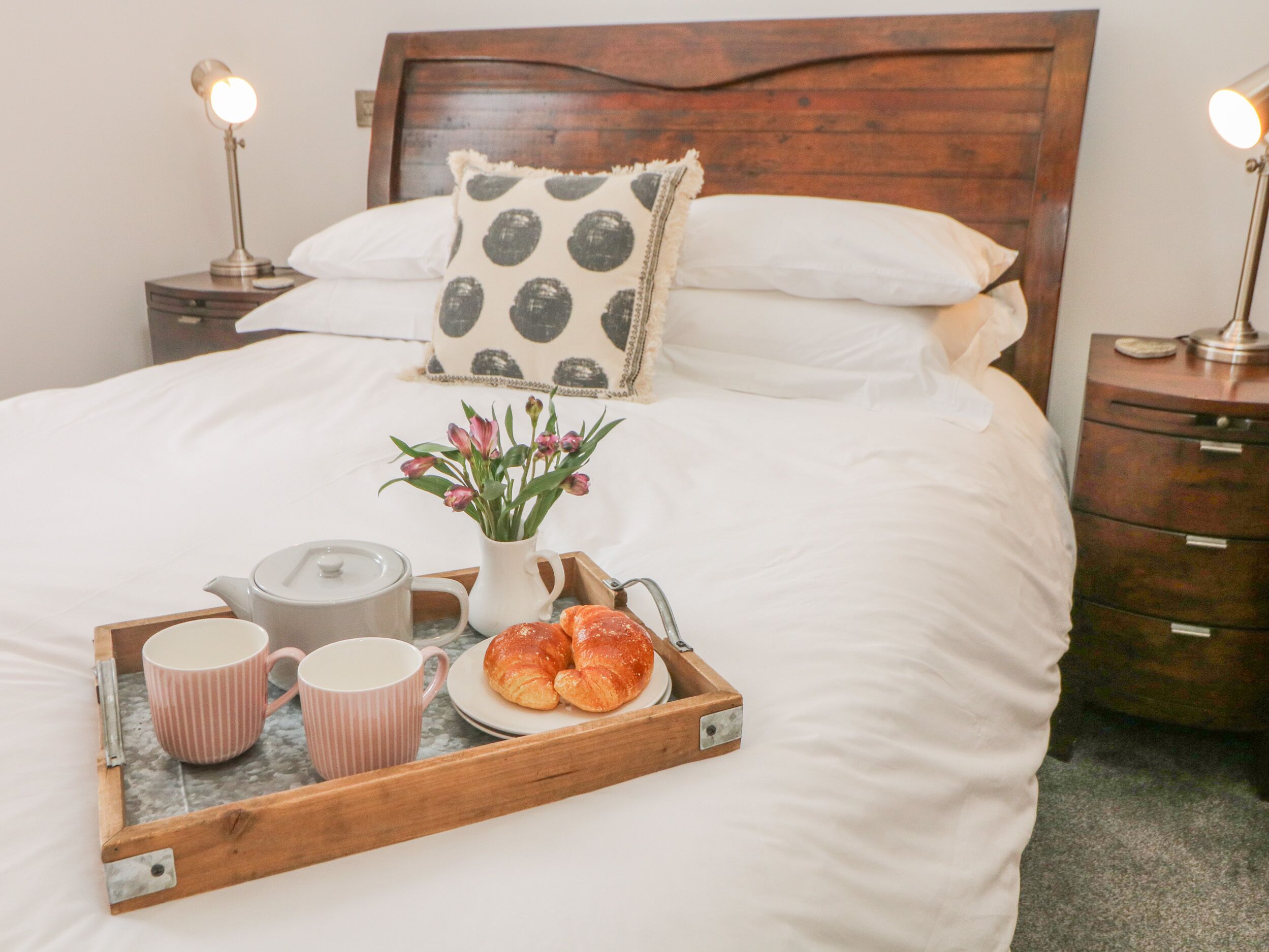 코티지 | 2 개의 침실, 각각 다른 스타일의 인테리어, 각각 다르게 가구 비치, 무료 WiFi