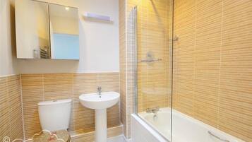 Cottage | Bathroom | Shower