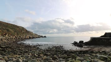 Cottage | Beach