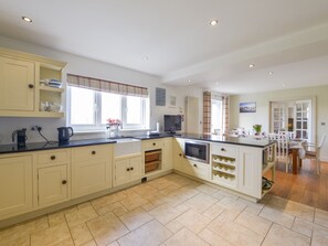 Cottage | Interior - Duffield (Kingsbridge)