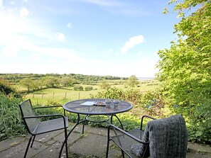 Cottage | Balcony