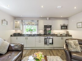 村舍 | 私人厨房 | 微波炉、炉灶、厨具/餐具