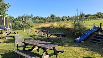 Cottage | Children's area