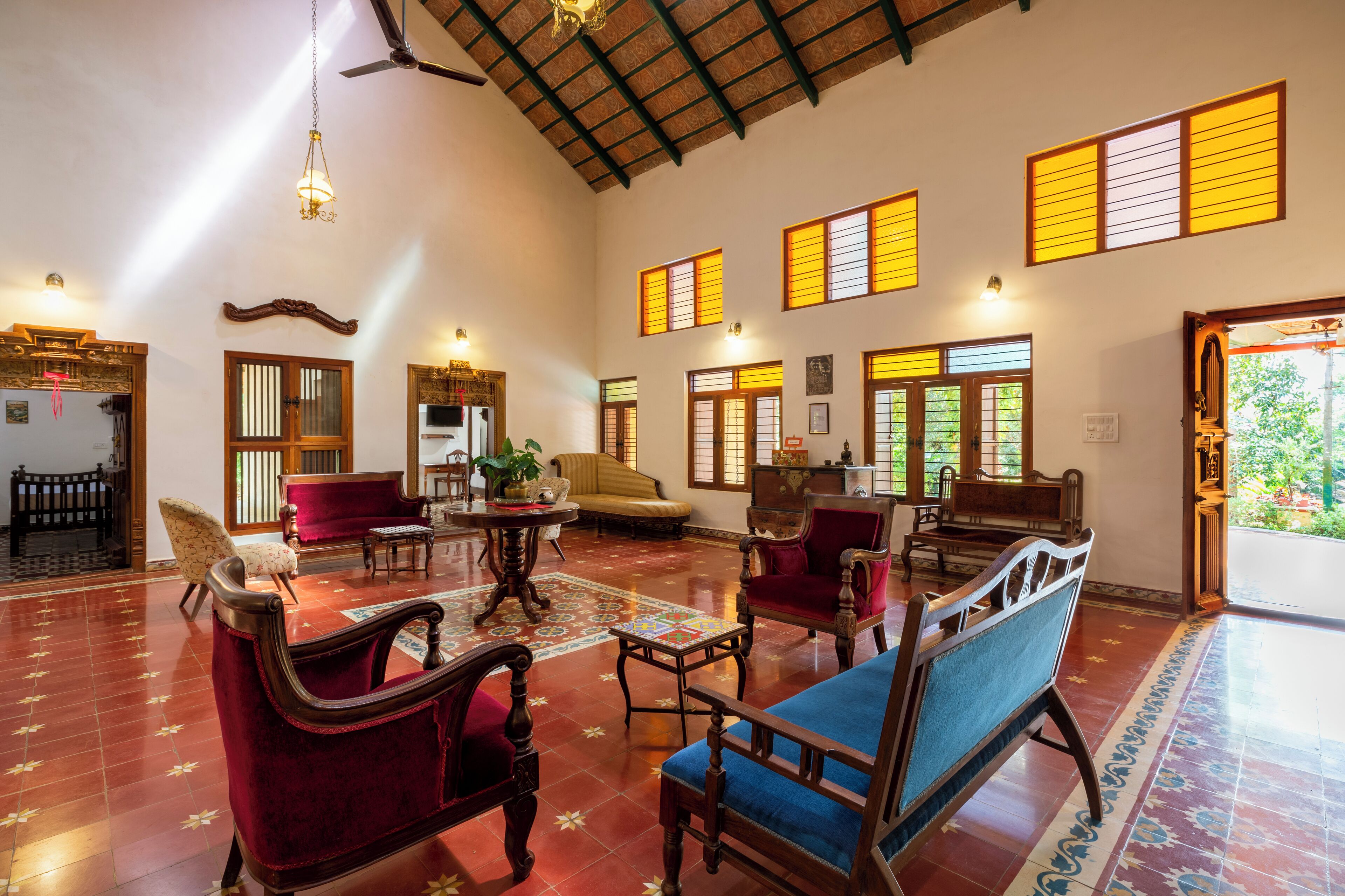 Televisión LCD de 32 pulgadas con canales digitales y televisión 